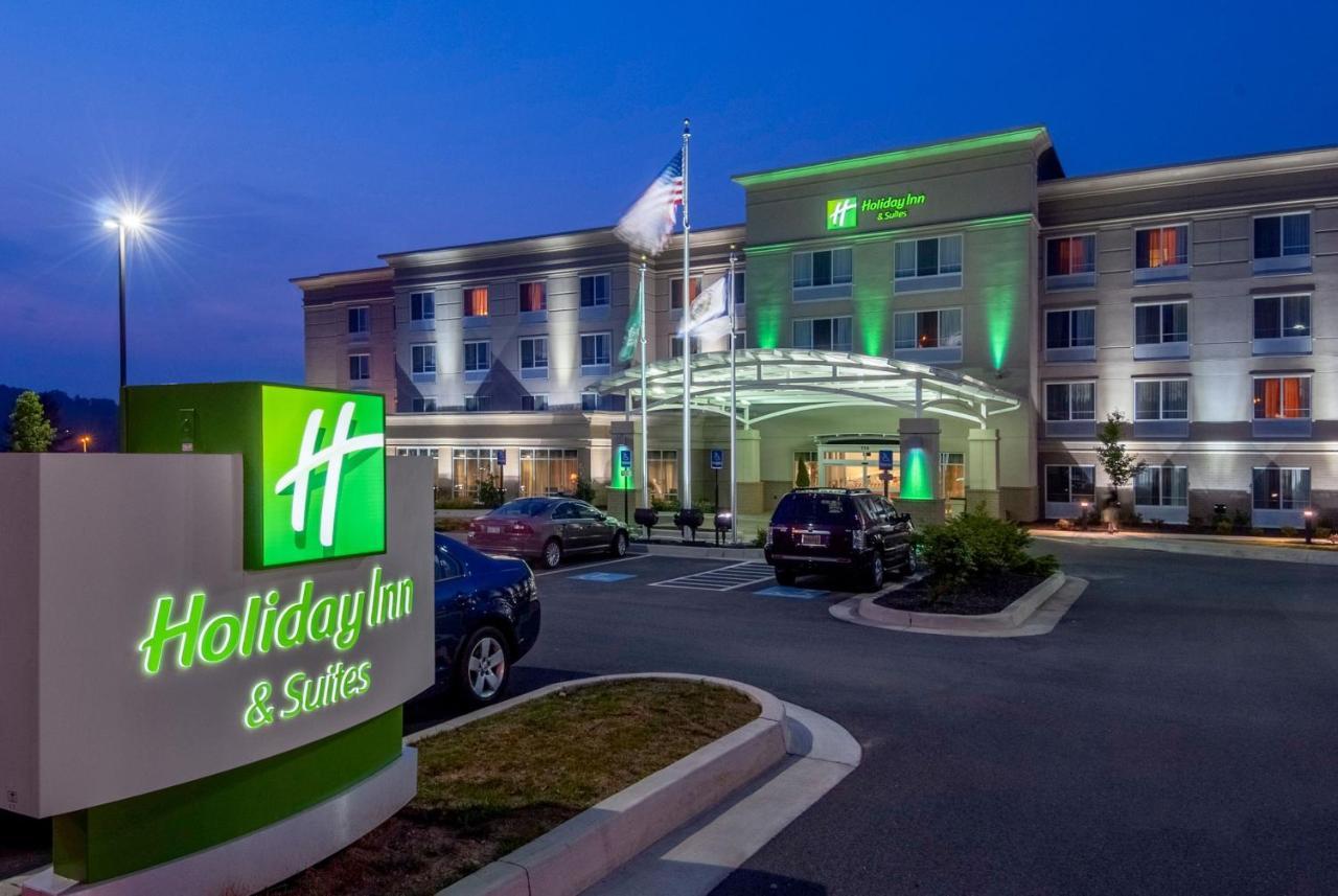 Holiday Inn Hotel & Suites Beckley By Ihg Exterior photo